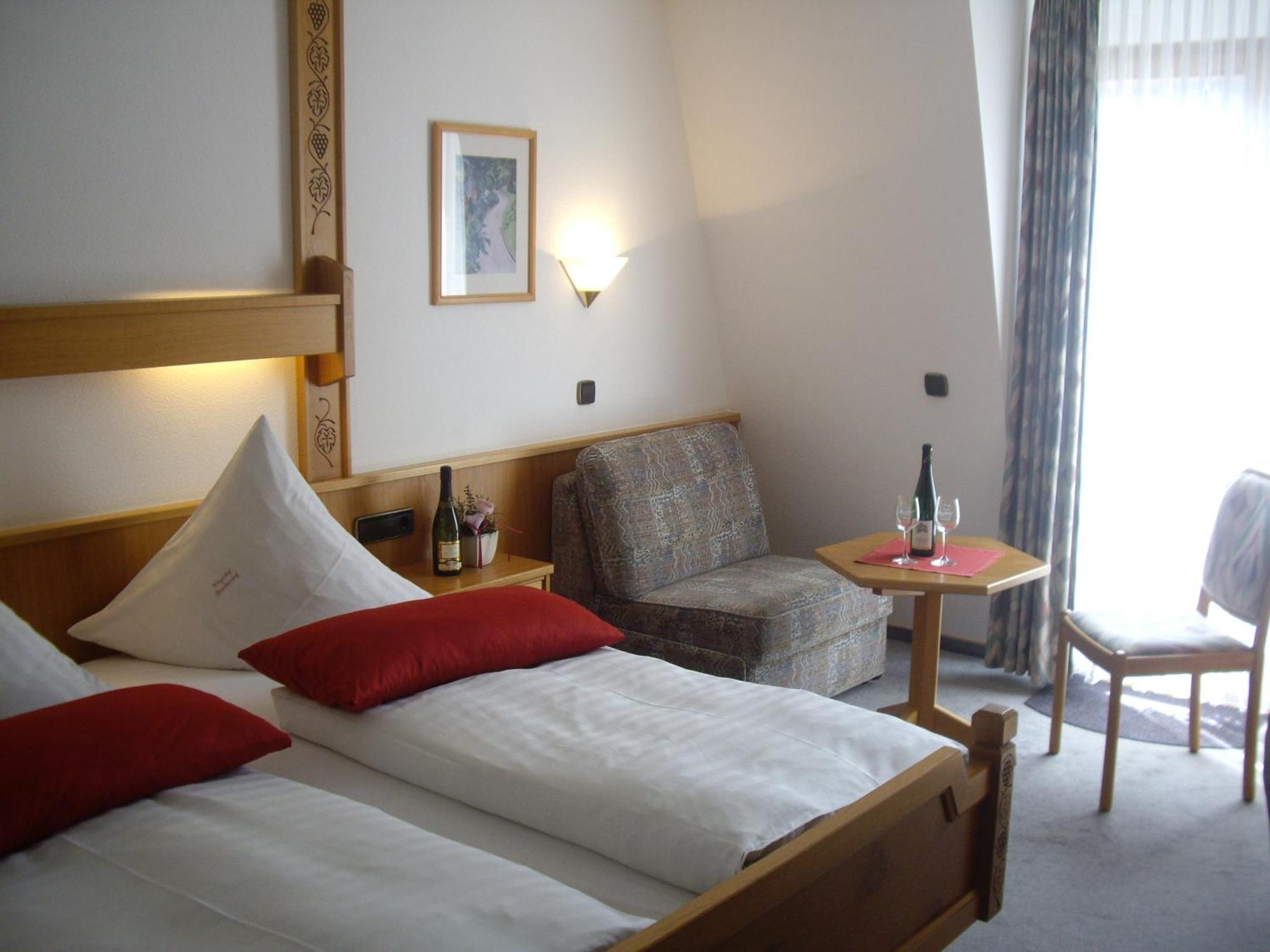 Winzerhof Brachtendorf Alken Zimmer foto